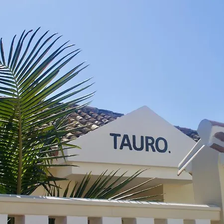 Luxury Tauro *