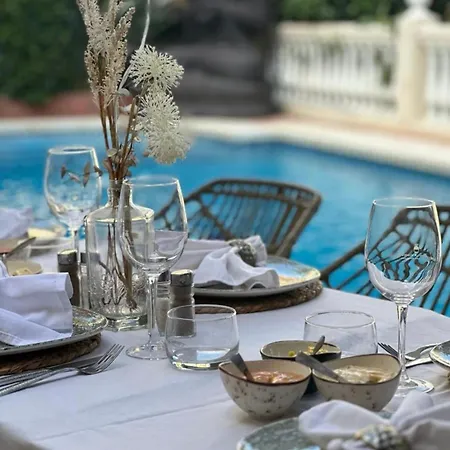 Luxury Tauro