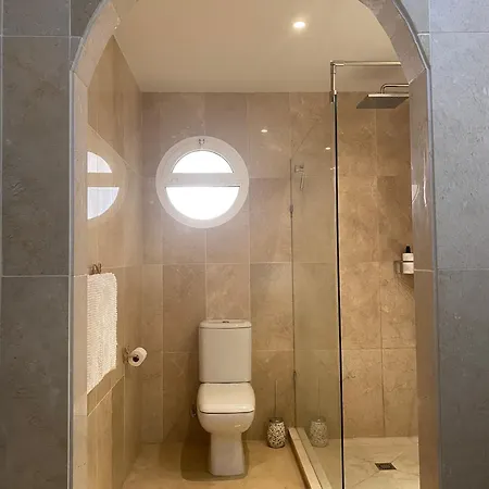 Luxury Tauro
