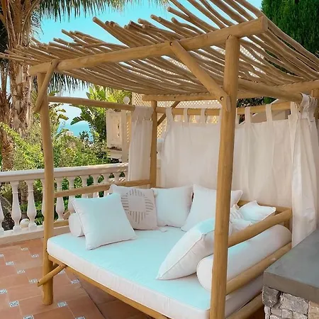 Bed & Breakfast Luxury Tauro