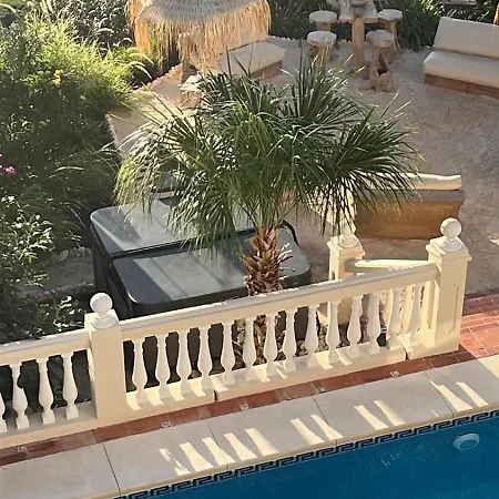 Bed & Breakfast Luxury Tauro La Cala De Mijas
