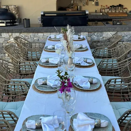 Bed & Breakfast Luxury Tauro